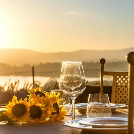 Апартаменты House With Lakeview Between Tuscany And Umbria